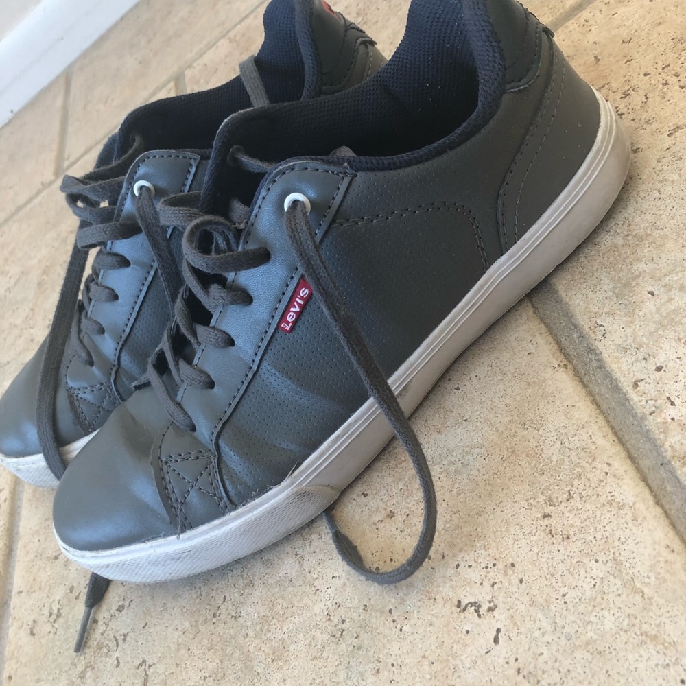 Levis shoes